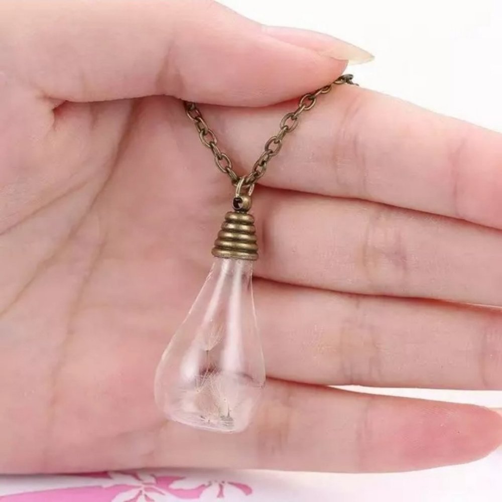 28372 Dandelion Seed Necklace - Picture 2 of 4